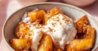 Gebackene Äpfel aus der Heißluftfritteuse mit Zimt und Nüssen